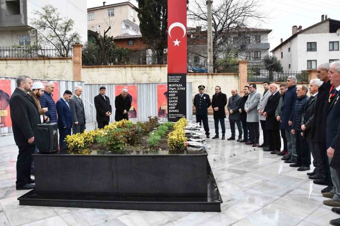 Altınova’da Zafer Kutlandı, Şehitler Anıldı