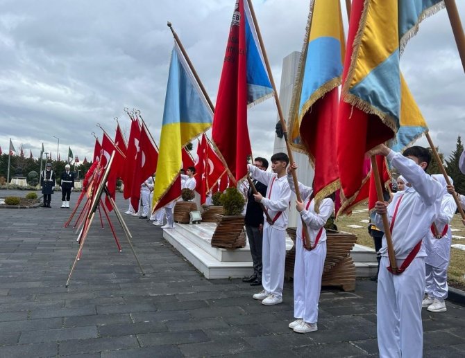 Nevşehir’de Şehitler Saygı Atışıyla Anıldı
