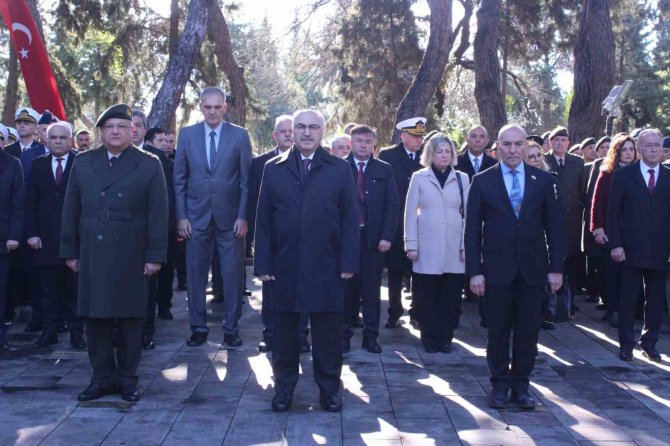 Çanakkale Şehitleri İ̇zmir’de Törenle Anıldı