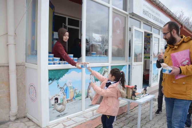 Minikler Atalarını ‘Çanakkale Menüsü’ İle Yad Etti