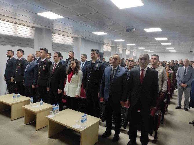 Batman’da 18 Mart Şehitleri Anma Gününde Şehit Aileleri Ve Şehit Kabirleri Ziyaret Edildi