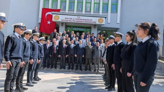 Tatvan’da Çanakkale Zaferi Ve Şehitleri Anma Günü Kutlandı