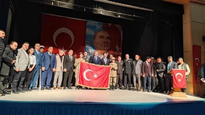 Tatvan’da Çanakkale Zaferi Ve Şehitleri Anma Günü Kutlandı