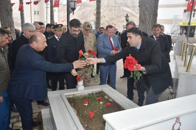 Bitlis’te 18 Mart Şehitleri Anma Günü Programı Düzenlendi