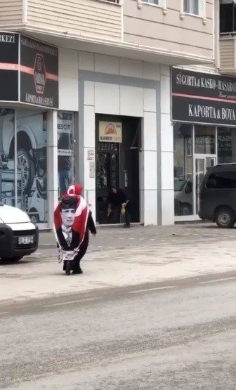 Seksenlik Ayşe Nine Çanakkale Şehitlerini Böyle Andı