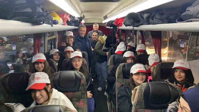 250 Kişiden Oluşan Öğrenci Topluluğu Çanakkale’ye Uğurlandı