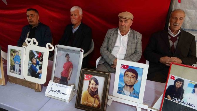 Evlat Nöbetindeki Yusuf Erdinç: “Oğlumun Elindeki Kalemi Kırıp Yerine Silah Verdiler”