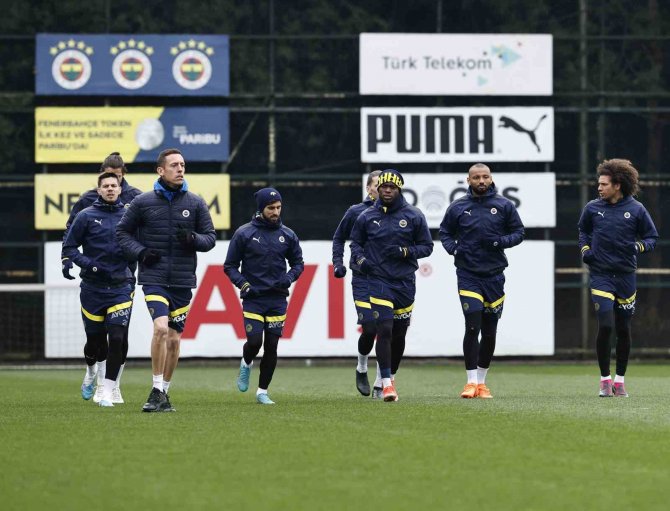 Fenerbahçe, Alanyaspor Maçı Hazırlıklarını Tamamladı