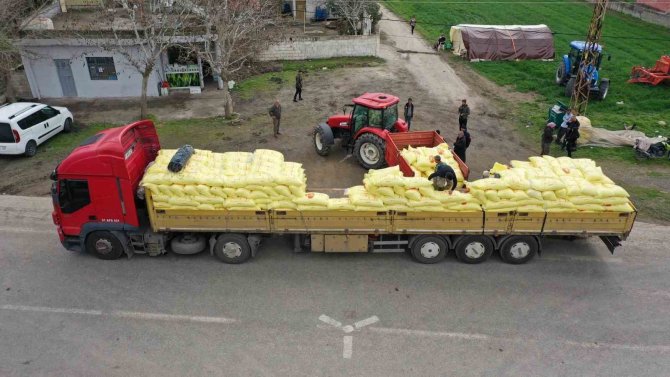 Gaziantep’te Arpa Ve Buğday Üreticilerine Gübre Desteği