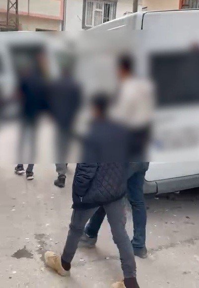 Gaziantep’te 12 Göçmen Yakalandı