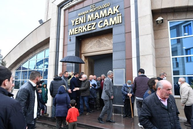 Mamak’ta Depremde Hayatını Kaybedenlerin 40. Gününde Mevlit Okutuldu