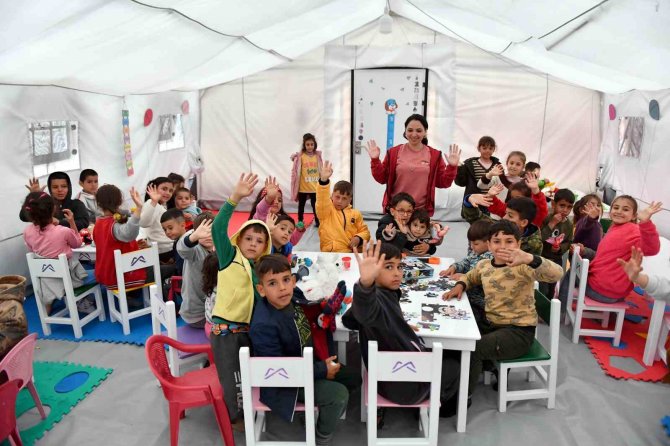 Şahutoğlu: "Çocukların Eğitimlerinden Uzak Kalmamaları Bizim İçin Önemli"