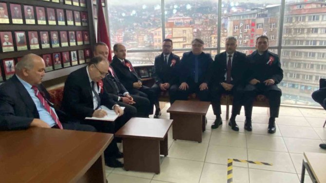 Protokol Şehit Aileleri Derneğini Ziyaret Etti