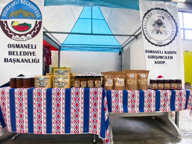 Osmaneli Belediyesi Depremzedeler Adına Açılan Hayır Çarşısında Yerini Aldı