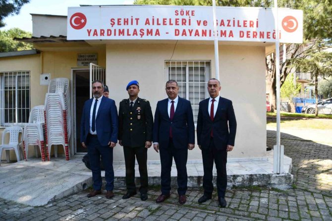 Söke’de Şehitler Dualarla Yad Edildi