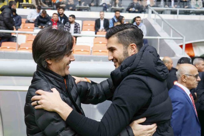 Spor Toto Süper Lig: Adana Demirspor: 2 - Fta Antalyaspor: 0 (İ̇lk Yarı)