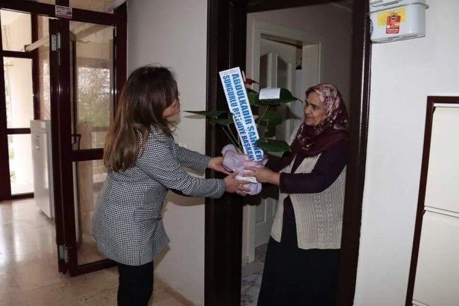 Sungurlu Belediyesi Şehit Ailelerini Unutmadı