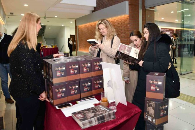 100. Yılında Eskişehir’in Kurtuluşu Sergisi Ve Kitap Serisi