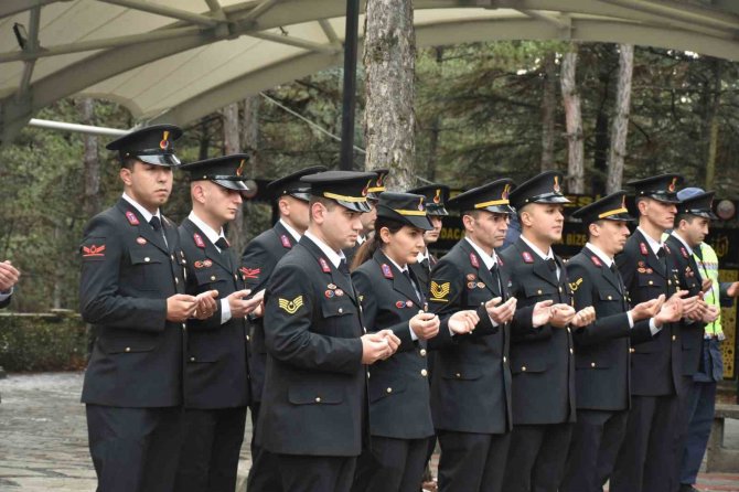 Çanakkale Zaferi’nin Yıldönümünde Şehitler Anıldı