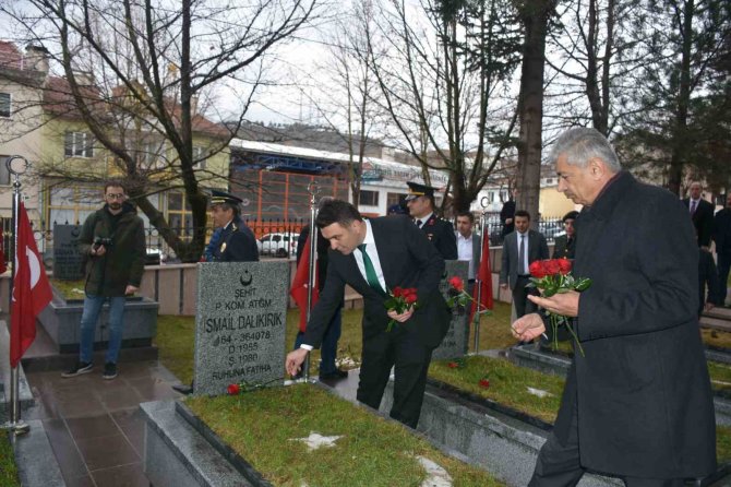 Çanakkale Zaferi’nin Yıldönümünde Şehitler Anıldı