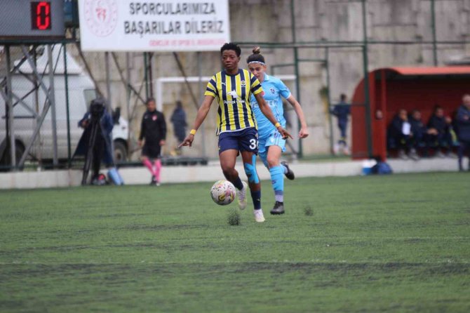 Trabzon’daki Kadın Derbisi Berabere Sonuçlandı