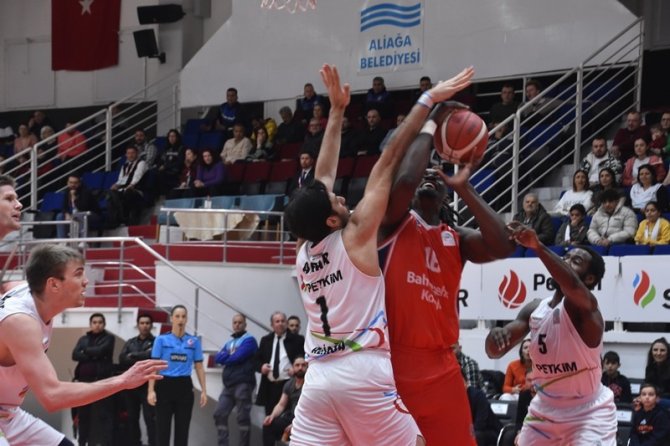 Basketbol Süper Ligi: Aliağa Petkimspor: 77 - Bahceşehir Koleji: 69