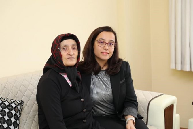 Vali Vekili Arabacı: “Vatanımız İçin Seve Seve Canlarını Veren Aziz Şehitlerimiz Daima Milletimizin Kalbindedir”