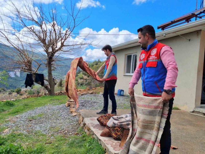 Sydv Bünyesinde Kurulan ’Vefa Birimi’ Ekipleri İhtiyaç Sahiplerinin Hizmetine Koşuyor