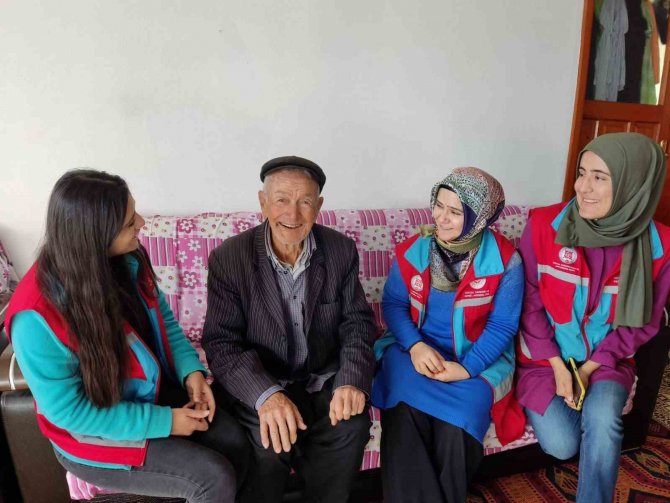 Sydv Bünyesinde Kurulan ’Vefa Birimi’ Ekipleri İhtiyaç Sahiplerinin Hizmetine Koşuyor