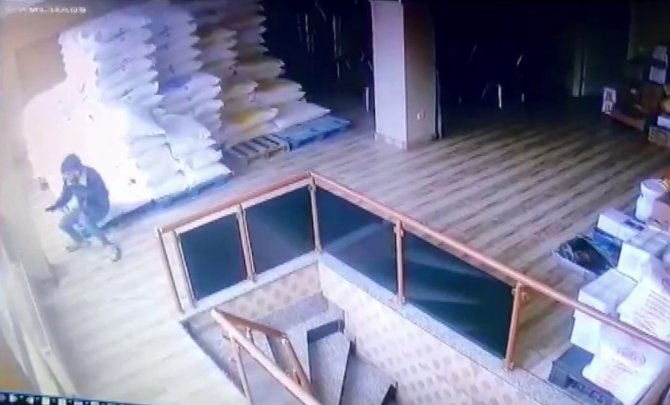 Ataşehir’de Silahlı Çatışma Kamerada