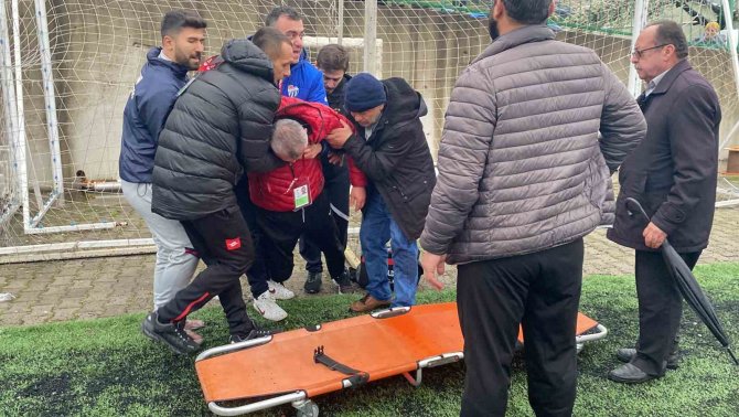 Amatör Lig Maçında Saha Karıştı