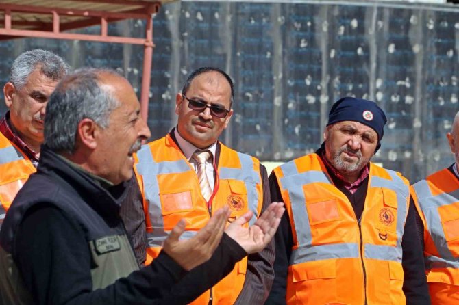 İ̇mamlar ‘Ya Allah Bismillah’ Deyip Orman Yangını Gönüllüsü Oldu