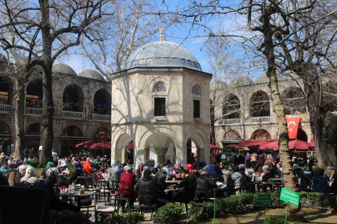 500 Yıllık Handa Bulunan Mescit Mimarisiyle Dikkat Çekiyor