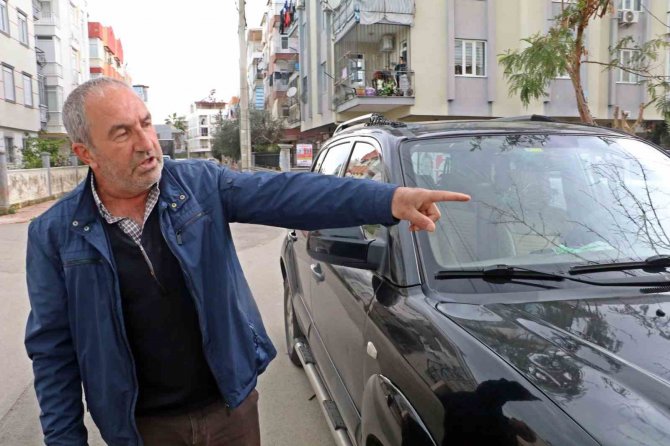 Kulak Zarını Patlatana Kadar Dövdüler, ‘Bu Değilmiş’ Deyip Gittiler
