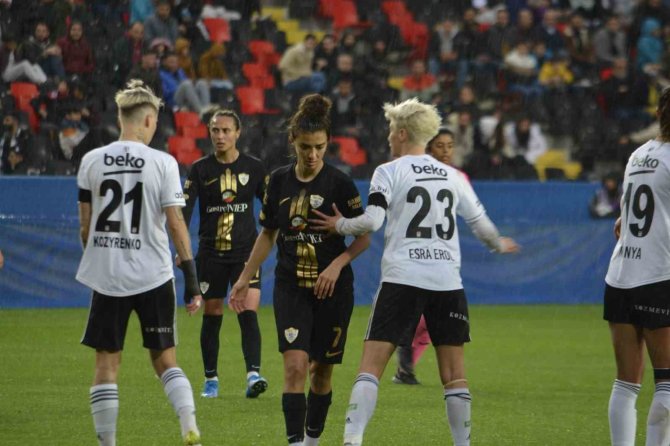 Alg Spor, Beşiktaş’ı 2-1 Mağlup Etti