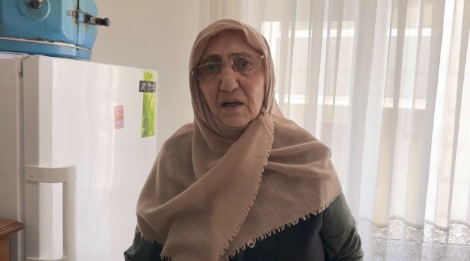 İ̇stanbul’da Yaşlı Çifte Hırsız Şoku: 400 Lirayı Çalıp Kaçtılar