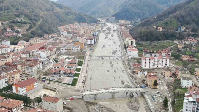 Sel Felaketinde Yüzde 80’i Hasar Gören Bozkurt’ta Üst Yapı Çalışmalarına Başlanıyor