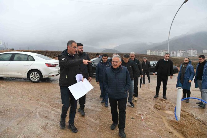 Başkan Büyükkılıç’tan Elbistan’da Kurulacak Modern Kentte İ̇nceleme