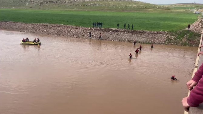 Cırcıp Dere’sinde Kaybolan Çocuğu Arama Çalışmaları 4’üncü Gününde Devam Ediyor