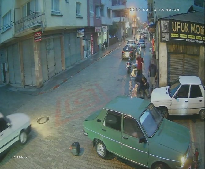 Önce Çarptı, Sonra Öperek Teselli Etmeye Çalıştı