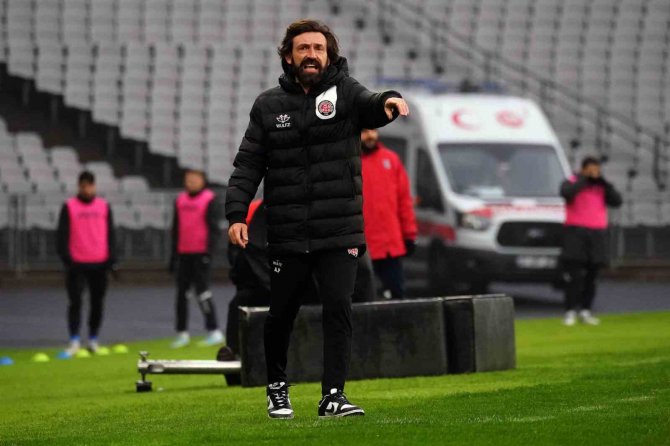 Spor Toto Süper Lig: Fatih Karagümrük: 2 - Başakşehir: 2 (Maç Sonucu)