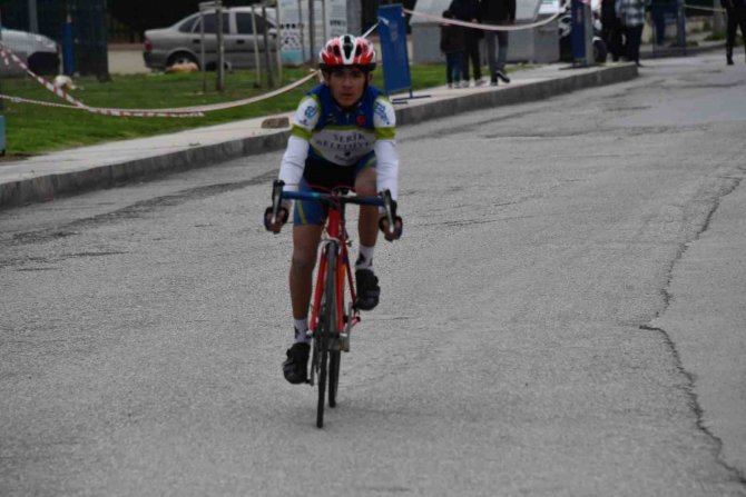 Yunusemre Kriteryum Yarışı Yapıldı