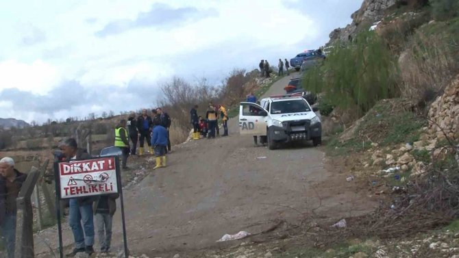 Sel Sularına Kapılan 2 Aylık Hamile Kadının Cenazesine Ulaşıldı
