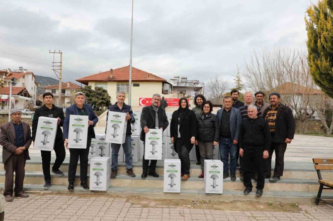 Mantar Üreticilerine Işıklı Tuzak Desteği