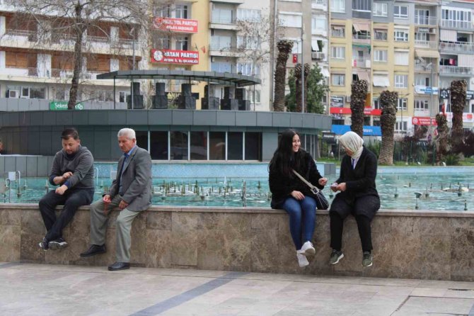 Aydın’da ’Dul Kadın’ Sayısı Her Geçen Gün Artıyor: 2022 Yılı Sonu İtibarıyla Sayı 50 Bine Yaklaştı