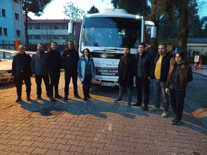 Aydın’ın Gönüllü Öğretmenleri Deprem Bölgesinde