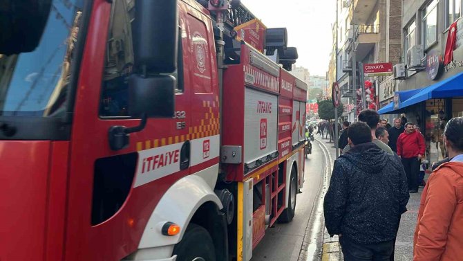 Baca Yangını Polisi Ve İtfaiyeyi Alarma Geçirdi