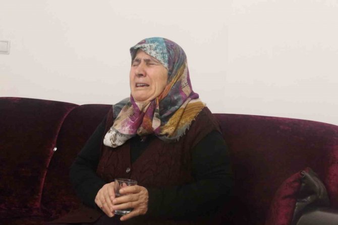 Sokak Ortasında Saldırıya Uğrayan Şehit Annesi Hastanelik Oldu
