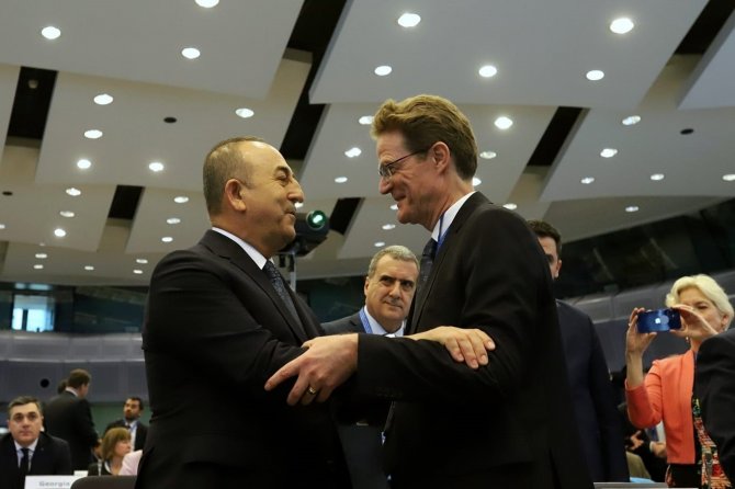 Bakan Çavuşoğlu: “(Türkiye’deki Deprem Felaketi) Hasar 103,6 Milyar Dolar Olarak Hesaplanmıştır”