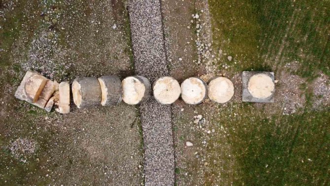 Depremde Devrilen 2 Bin 43 Yıllık Sütun Nisan Ayında Yeniden Ayağa Kalkacak